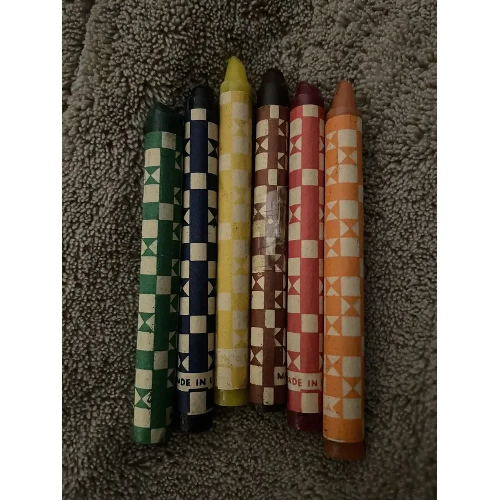 Vintage Crayons The Quaker Oats Company 1